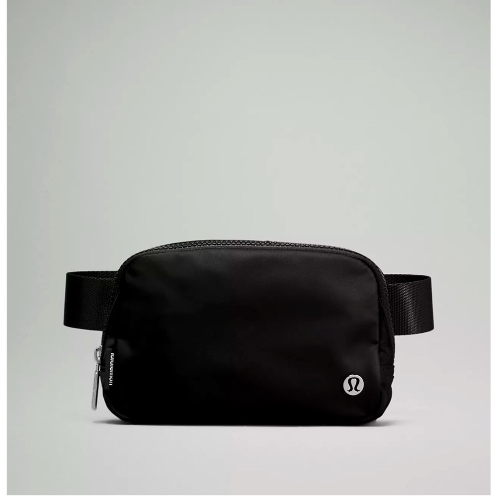 Lululemon Everywhere Belt Bag 1 L